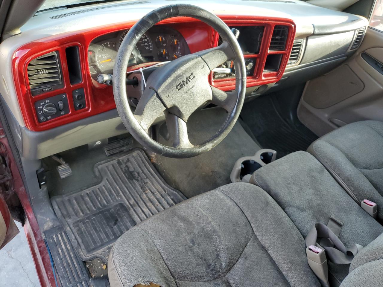 2005 GMC Sierra VIN 1GTEC19T65Z101207 Copart auction photo, front end damage thumbnail 8