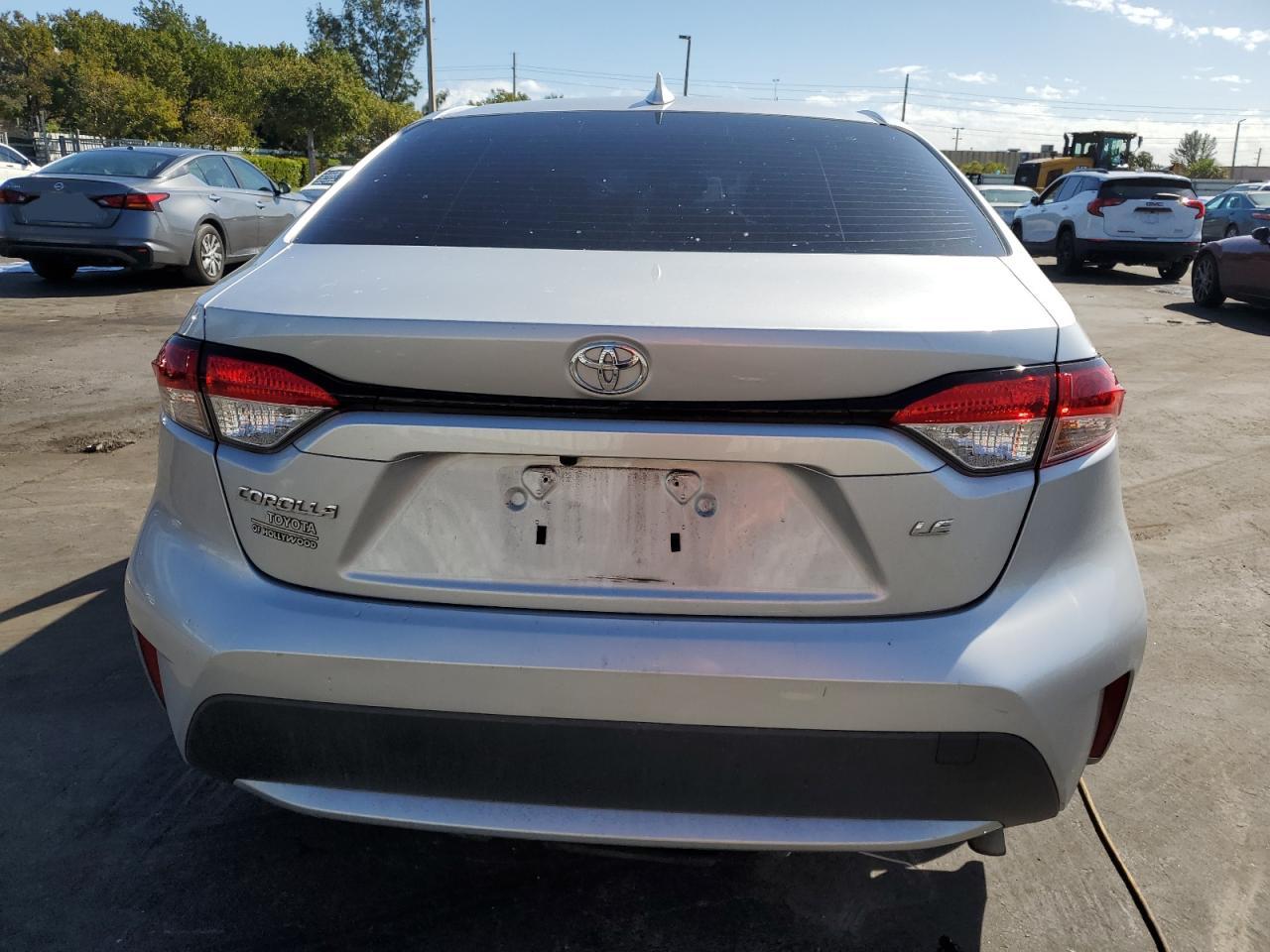 2022 Toyota Corolla VIN JTDVPMAEXN3017865 Copart auction photo, front end / side damage thumbnail 6
