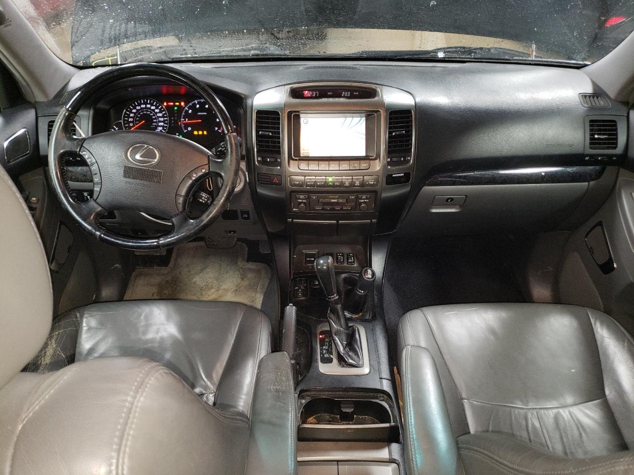 2009 Lexus GX VIN JTJBT20X990175379 Copart auction photo, side / front end damage thumbnail 8