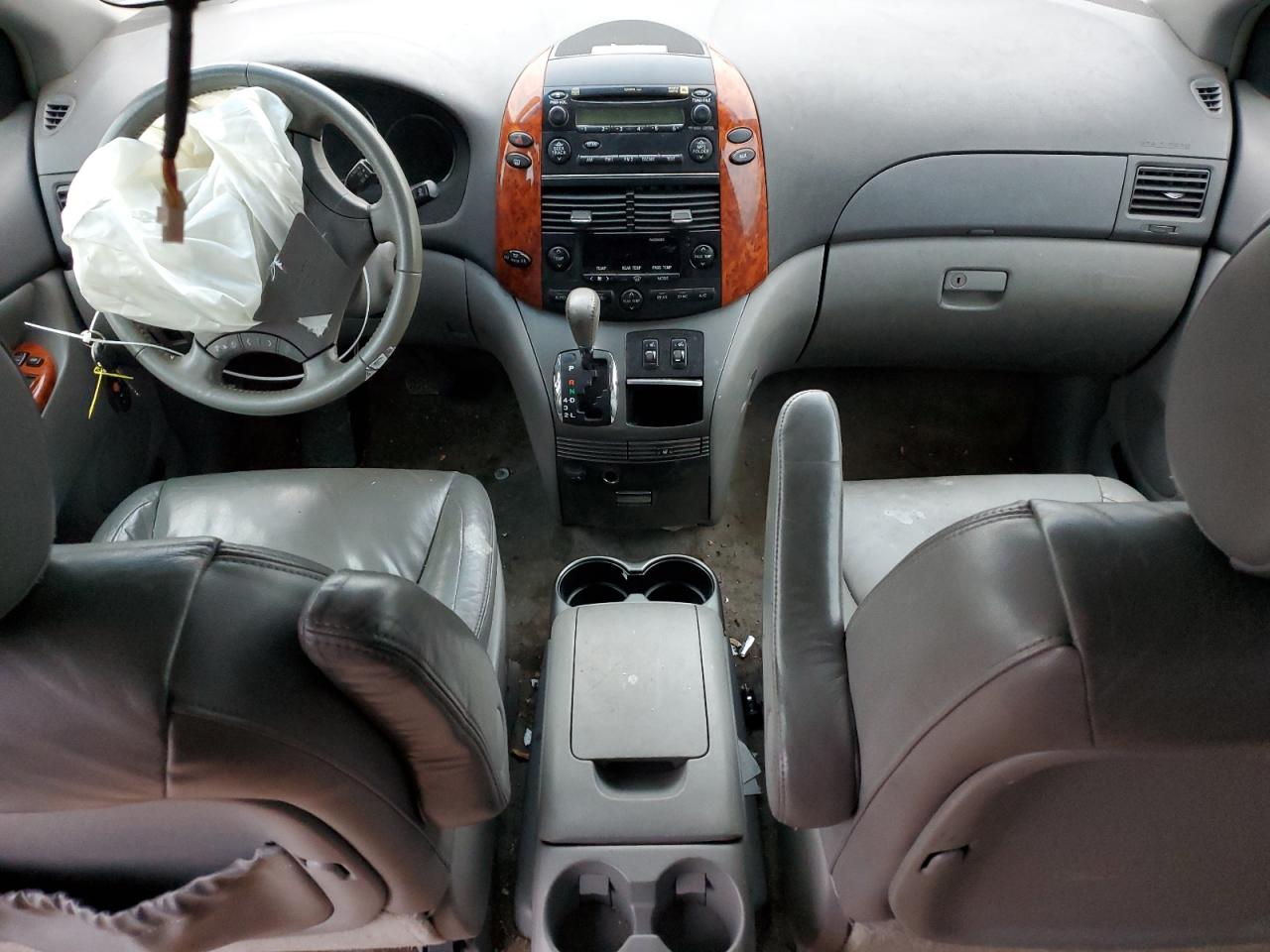 2006 Toyota Sienna VIN 5TDBA22C16S056768 Copart auction photo, front end / side damage thumbnail 8