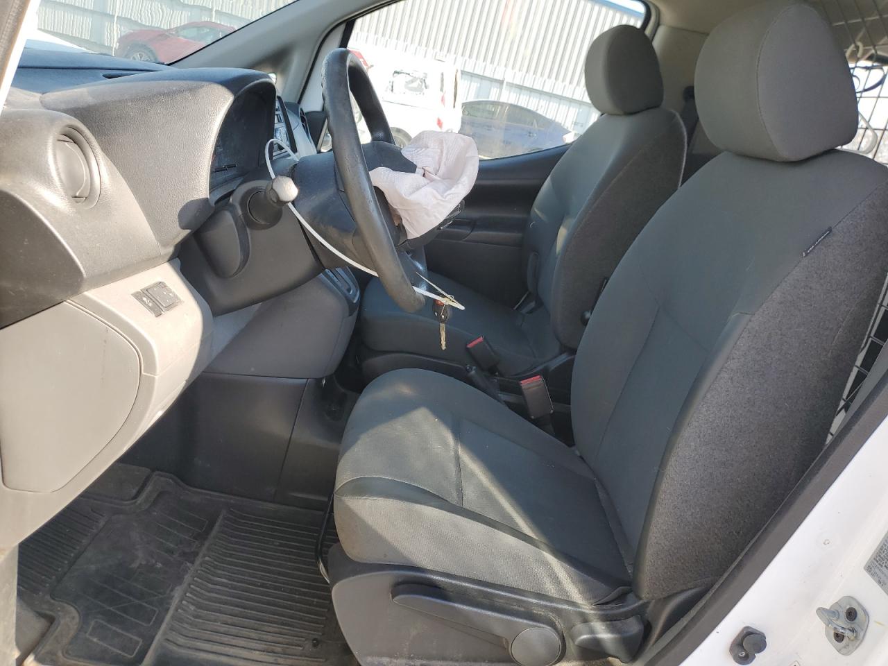 2016 Nissan NV VIN 3N6CM0KN9GK701212 Copart auction photo, front end damage thumbnail 7