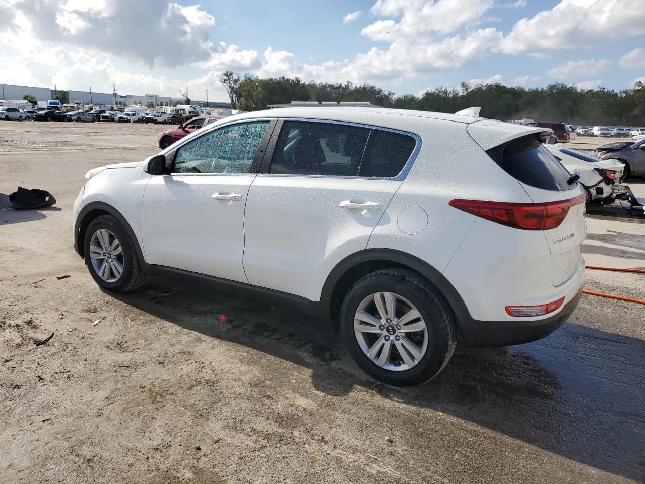 2018 KIA Sportage VIN KNDPM3AC1J7445580 Copart auction photo, front end damage thumbnail 2