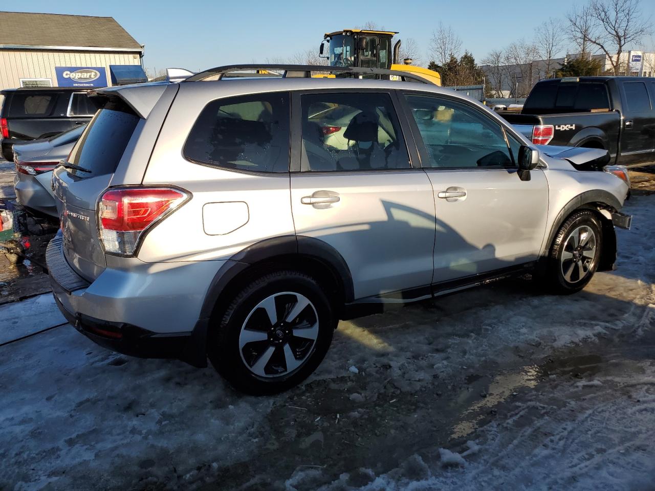2018 Subaru Forester VIN JF2SJAGC3JH517843 Copart auction photo, front end damage thumbnail 3