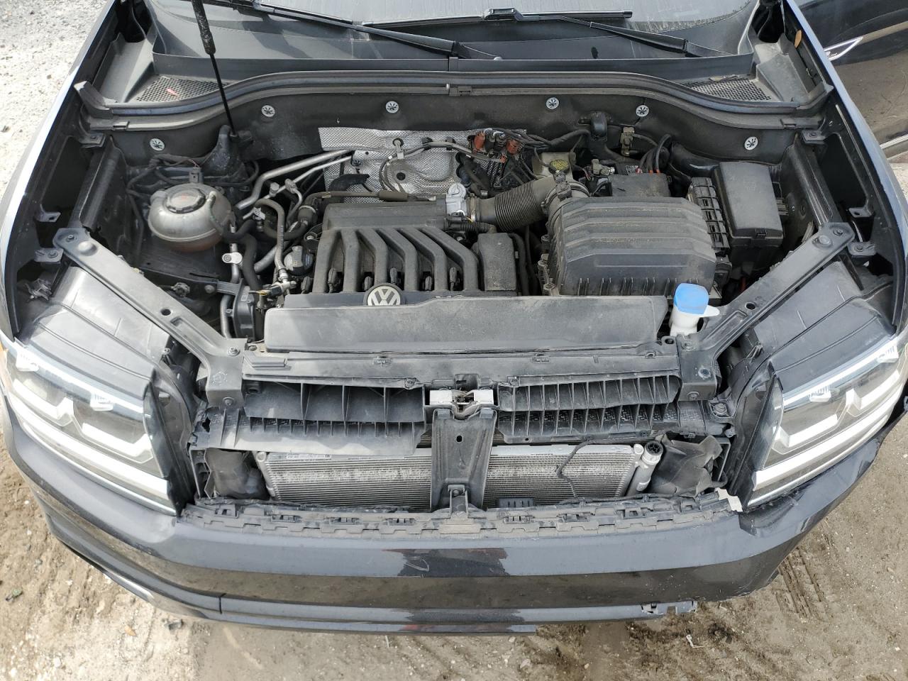 2019 Volkswagen Atlas VIN 1V2YR2CA4KC601064 Copart auction photo, front end damage thumbnail 12