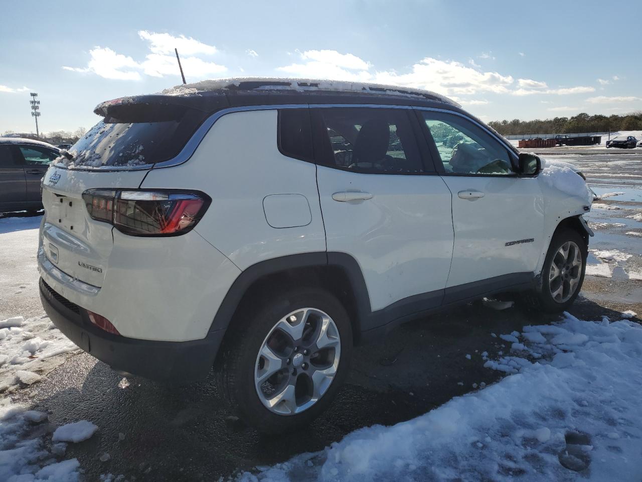 2021 Jeep Compass VIN 3C4NJDCB9MT550636 Copart auction photo, front end / minor dent/scratches damage thumbnail 3