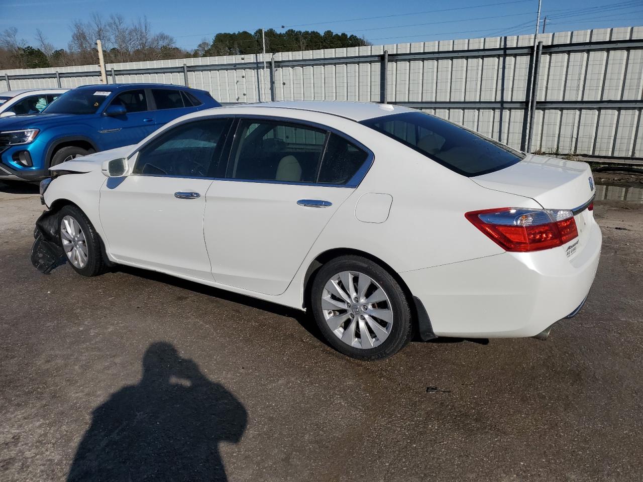2013 Honda Accord VIN 1HGCR3F83DA032265 Copart auction photo, front end damage thumbnail 2