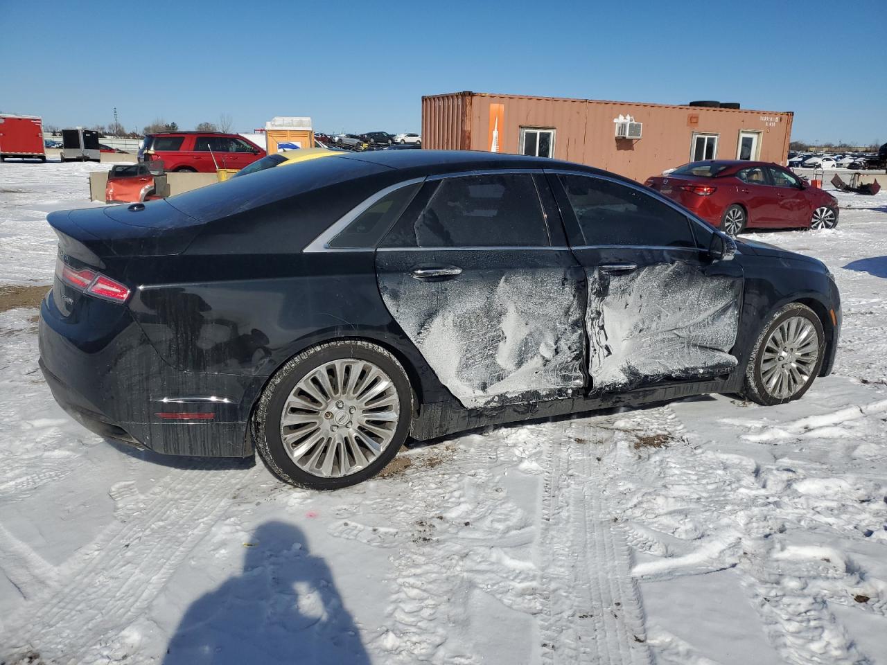 2016 Lincoln MKZ VIN 3LN6L2J90GR627409 Copart auction photo, side / front end damage thumbnail 3