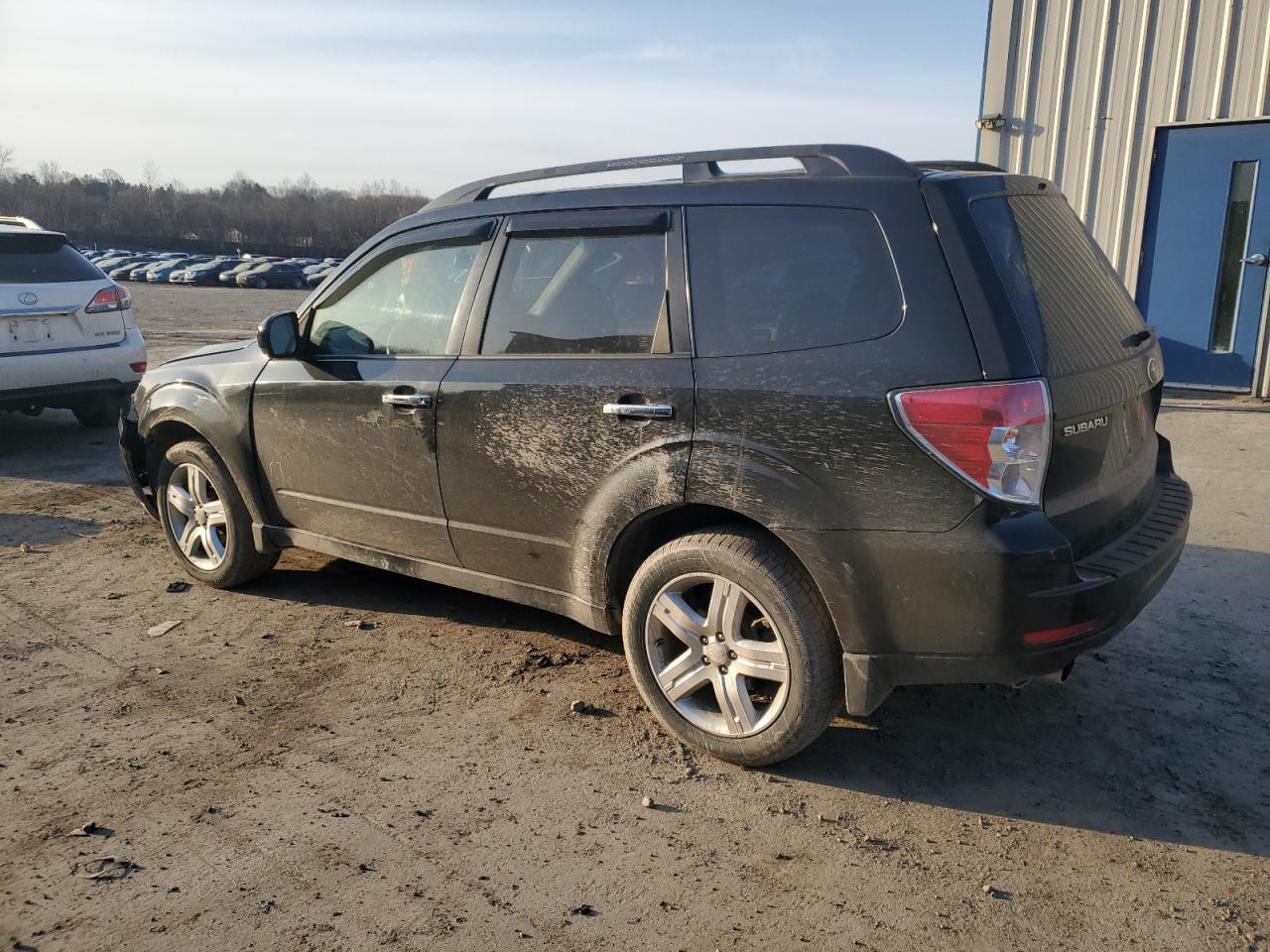 2009 Subaru Forester VIN JF2SH63649H760338 Copart auction photo, front end / side damage thumbnail 2