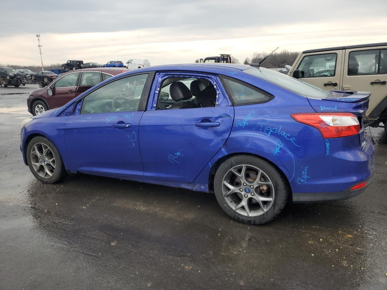 2014 Ford Focus VIN 1FADP3F22EL215527 Copart auction photo, water/flood / side damage thumbnail 2