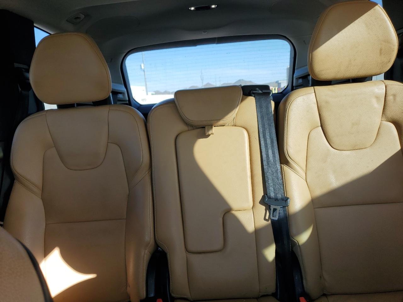 2016 Volvo XC90 VIN YV4A22PKXG1015737 Copart auction photo, minor dent/scratches damage thumbnail 10