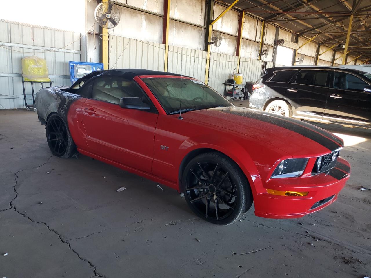 2006 Ford Mustang VIN 1ZVFT85H865151854 Copart auction photo, burn - interior / water/flood damage thumbnail 4