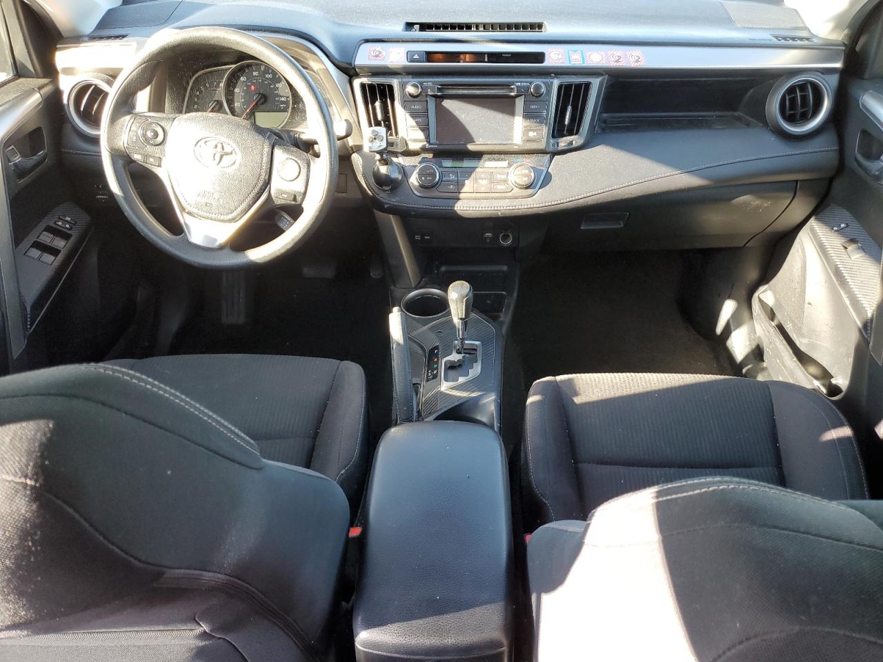 2015 Toyota RAV 4 VIN JTMWFREV5FD070936 Copart auction photo, front end damage thumbnail 8