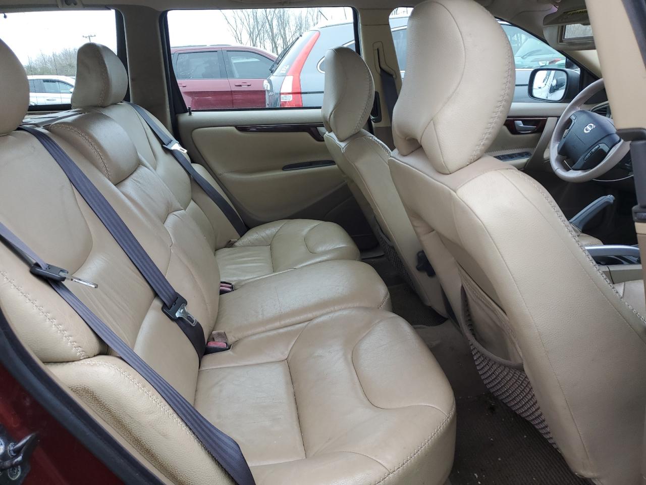 2001 Volvo V70 VIN YV1SZ58D611002845 Copart auction photo, front end damage thumbnail 10