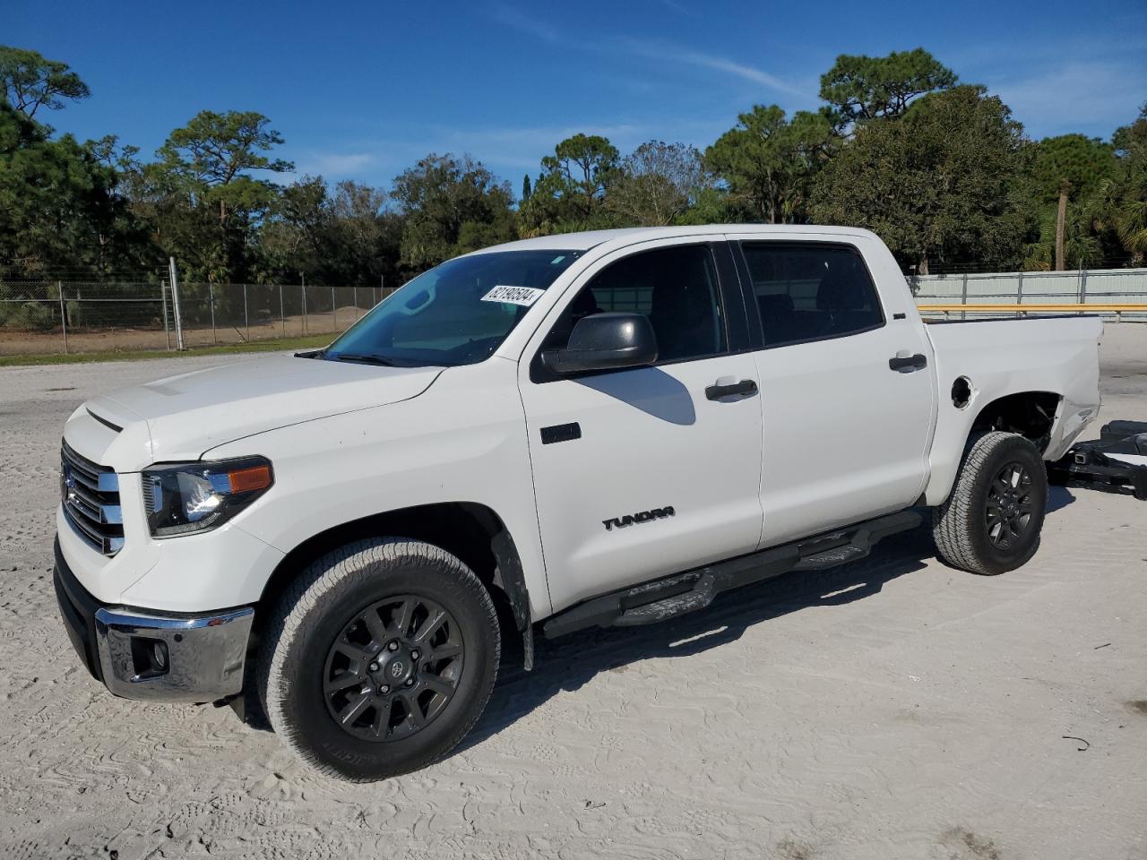 2021 Toyota Tundra VIN 5TFEY5F10MX298431