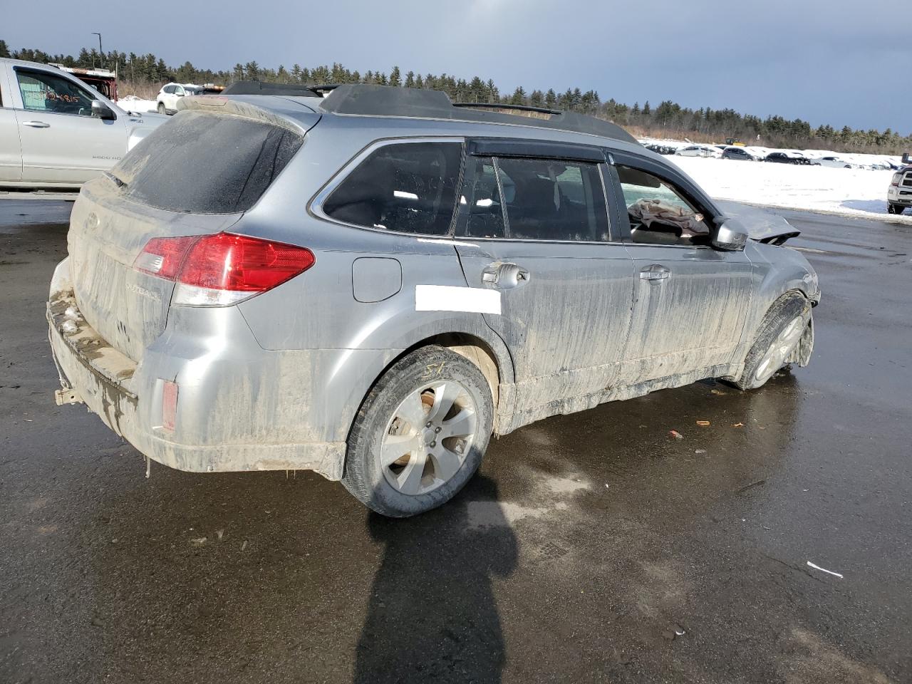 2011 Subaru Outback VIN 4S4BRCCC1B3323427 Copart auction photo, front end damage thumbnail 3