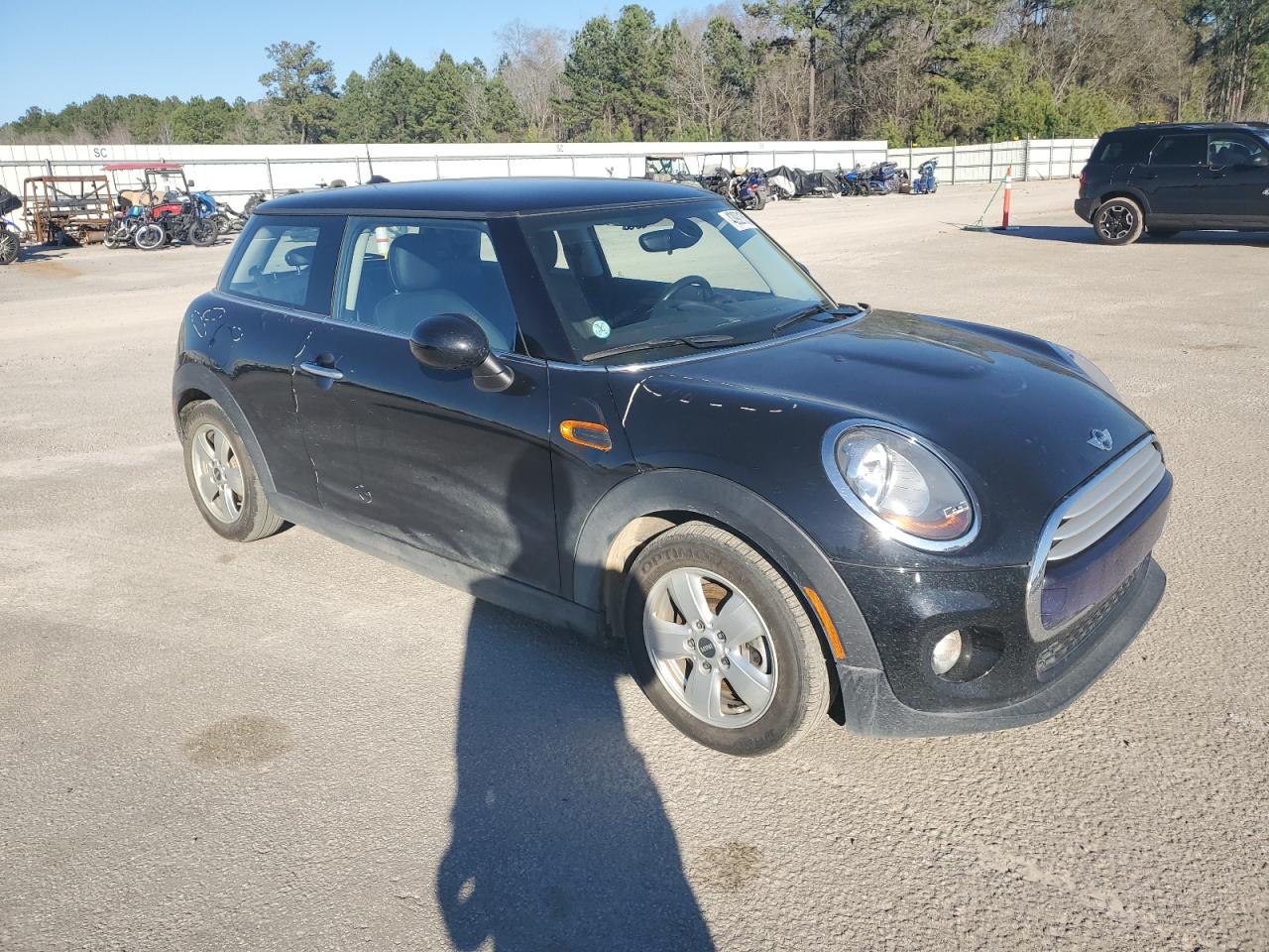2015 MINI Cooper VIN WMWXM5C56FT938130 Copart auction photo, all over damage thumbnail 4