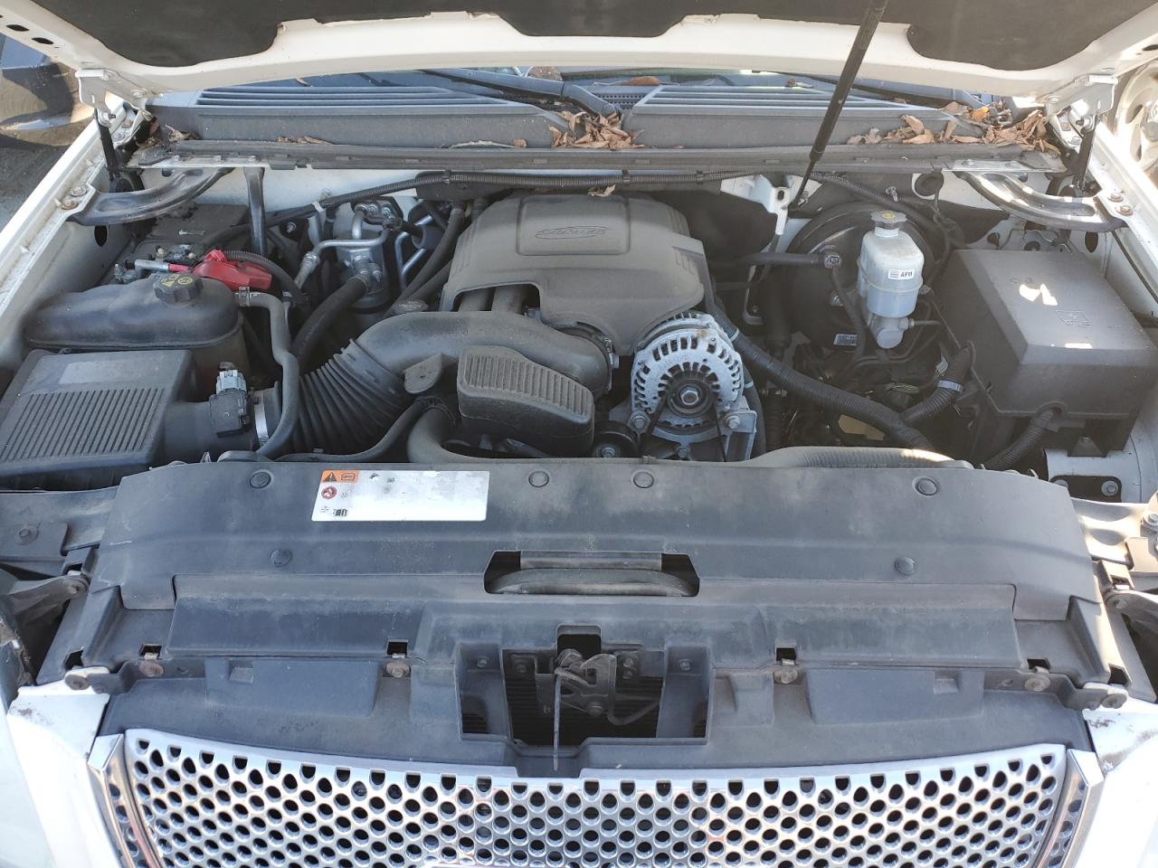 2012 GMC Yukon VIN 1GKS1MEF6CR136583 Copart auction photo, all over damage thumbnail 12