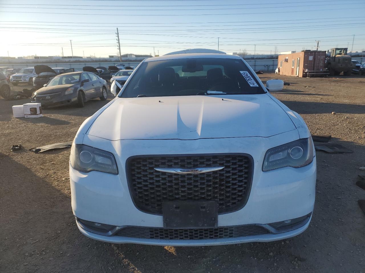2015 Chrysler 300 VIN 2C3CCABG8FH908709 Copart auction photo, rear end damage thumbnail 5