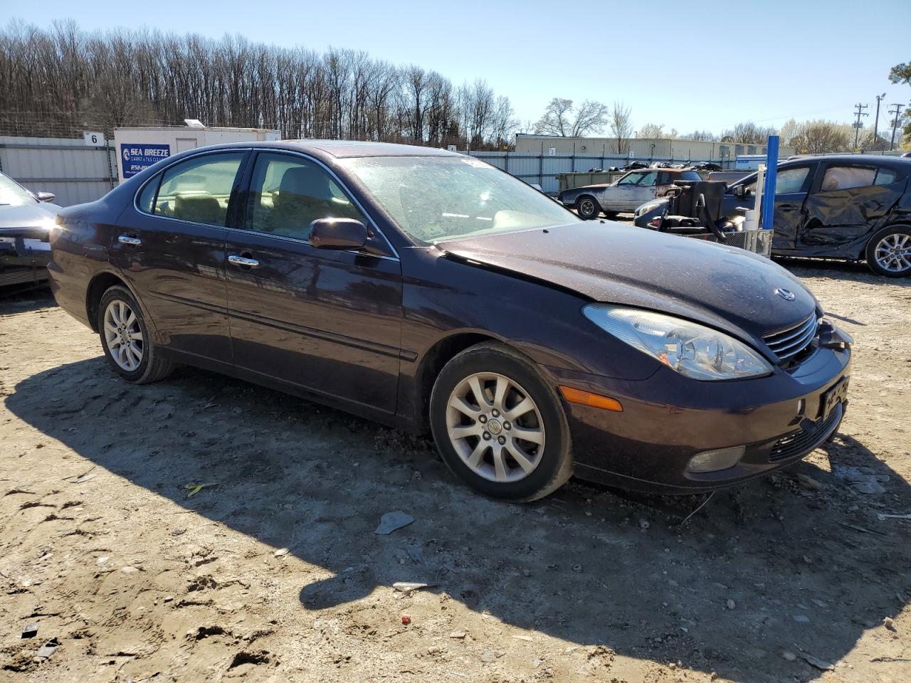 2004 Lexus ES VIN JTHBA30GX45036239 Copart auction photo, front end / side damage thumbnail 4