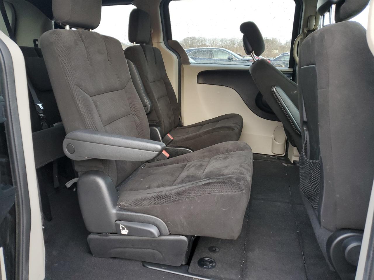 2016 Dodge Caravan VIN 2C4RDGBG2GR108036 Copart auction photo, front end damage thumbnail 11