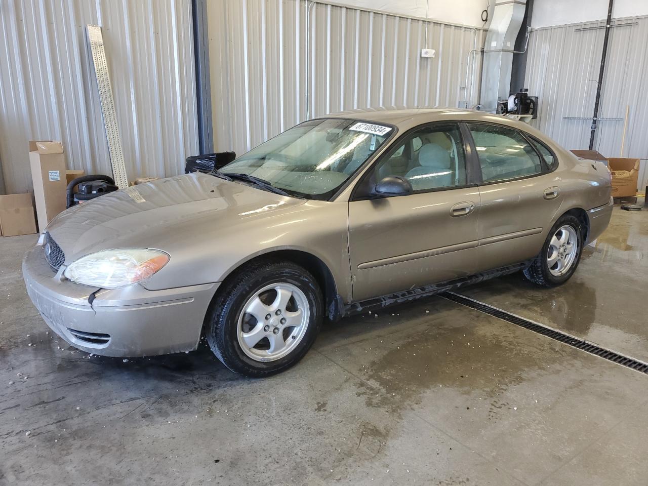 2005 Ford Taurus VIN 1FAFP53U35A129018