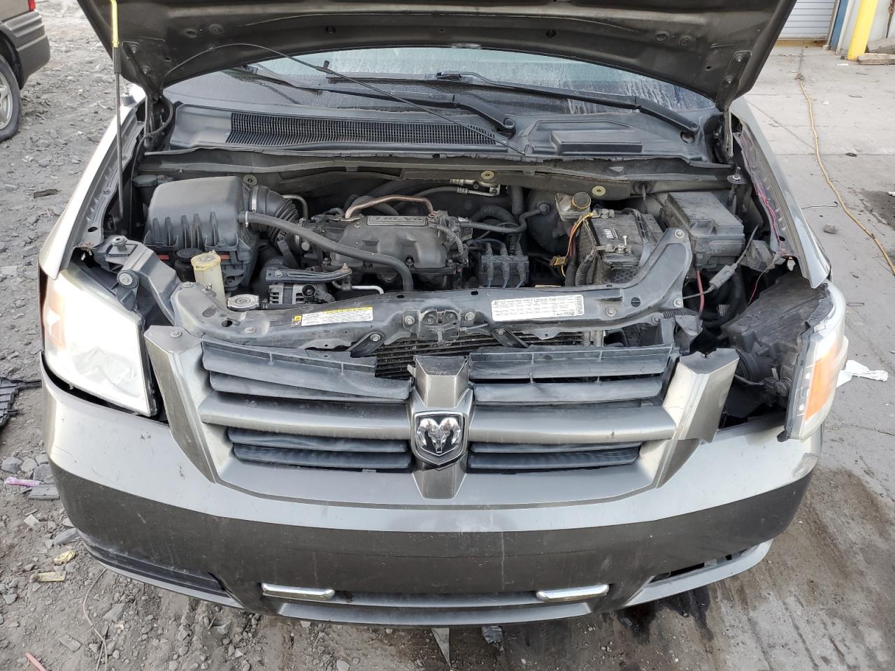2010 Dodge Caravan VIN 2D4RN3D1XAR332275 Copart auction photo, front end damage thumbnail 12