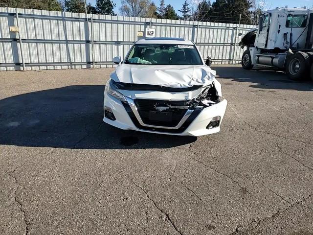 2019 Nissan Altima VIN 1N4BL4DV0KC146435 Copart auction photo, front end / side damage thumbnail 11
