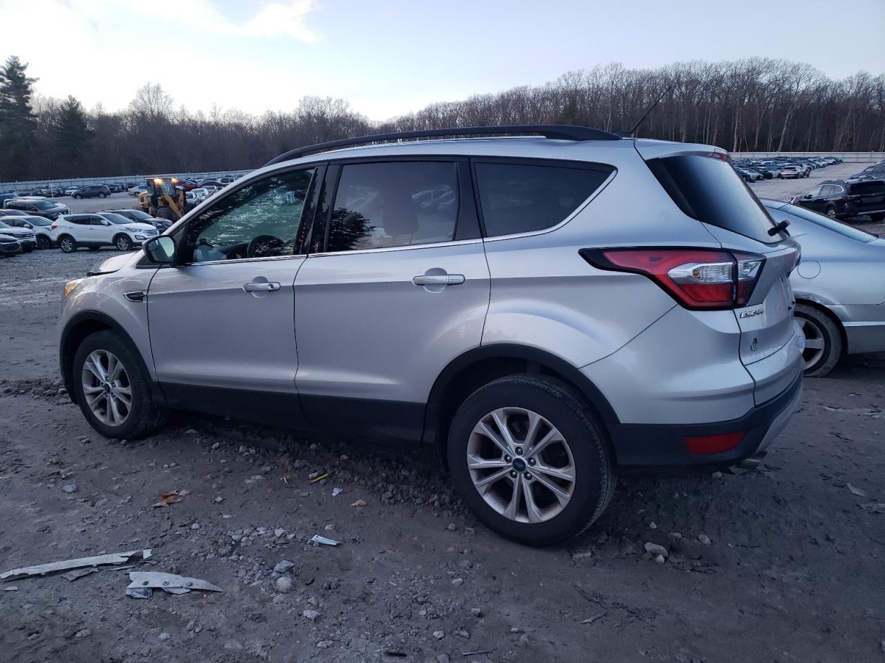 2018 Ford Escape VIN 1FMCU9GD6JUA11573 Copart auction photo, front end damage thumbnail 2