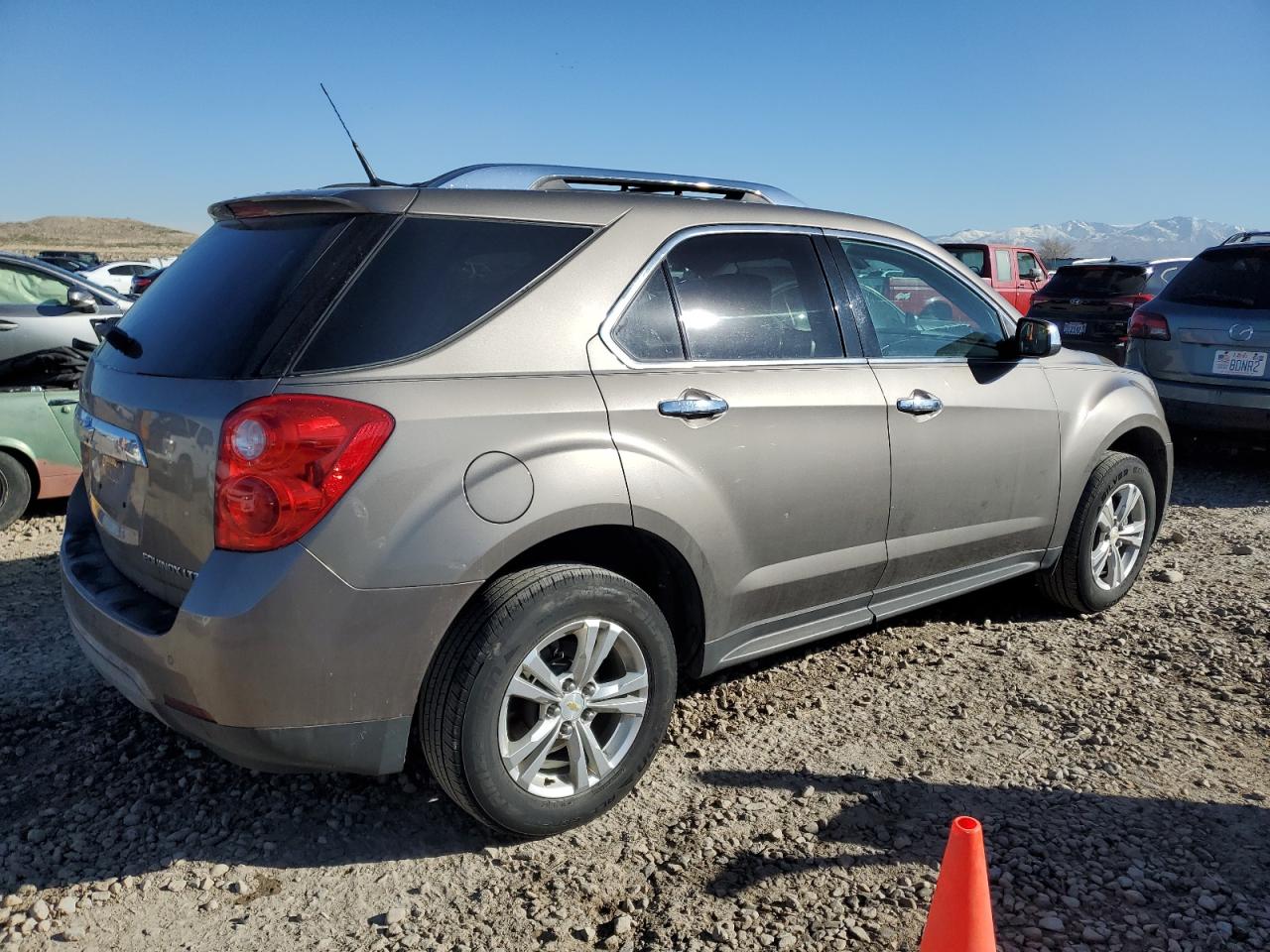 2011 Chevrolet Equinox VIN 2CNFLGEC3B6220946 Copart auction photo, mechanical damage thumbnail 3