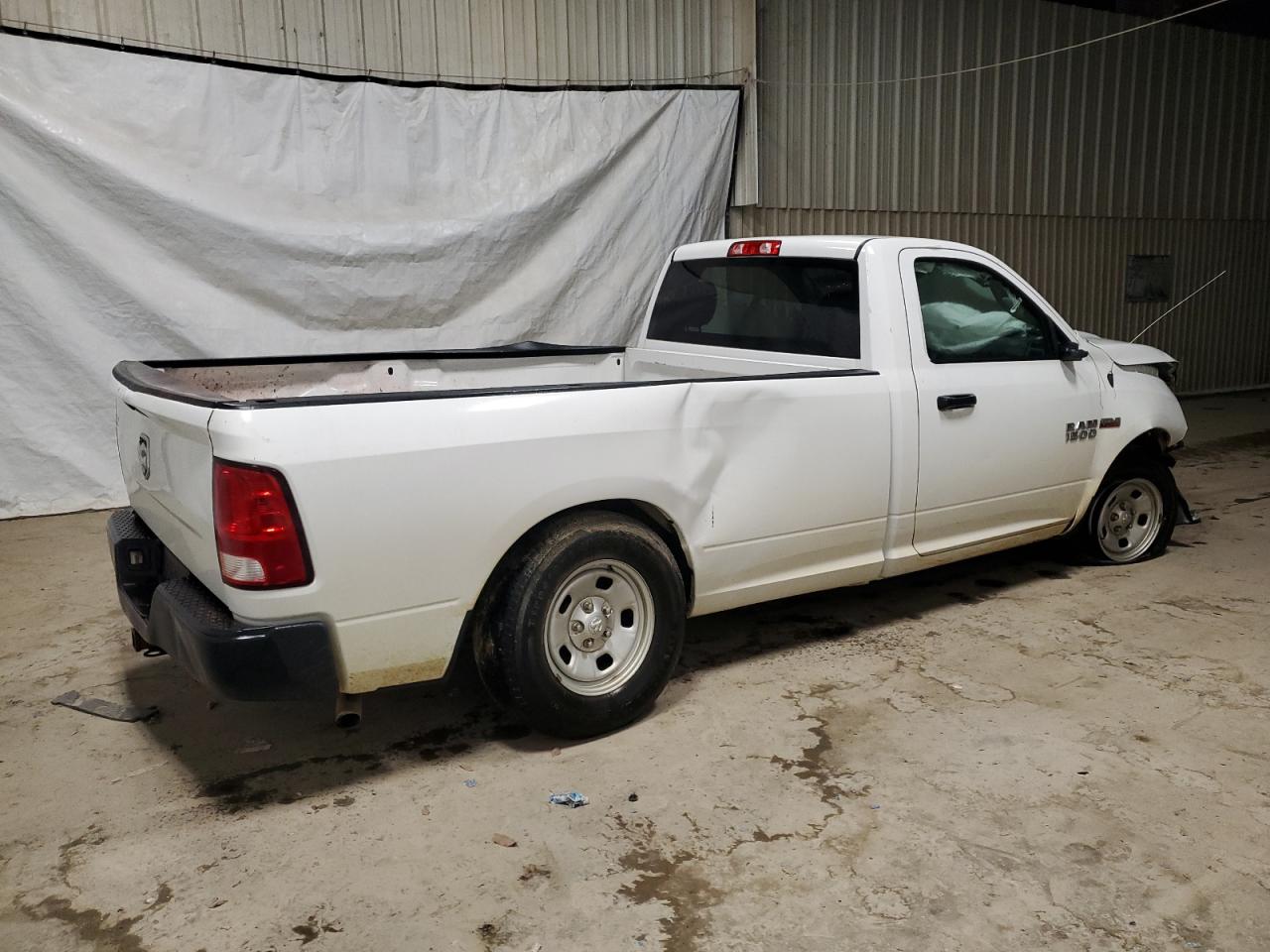 2016 RAM 1500 VIN 3C6JR6DT1GG313654 Copart auction photo, all over damage thumbnail 3