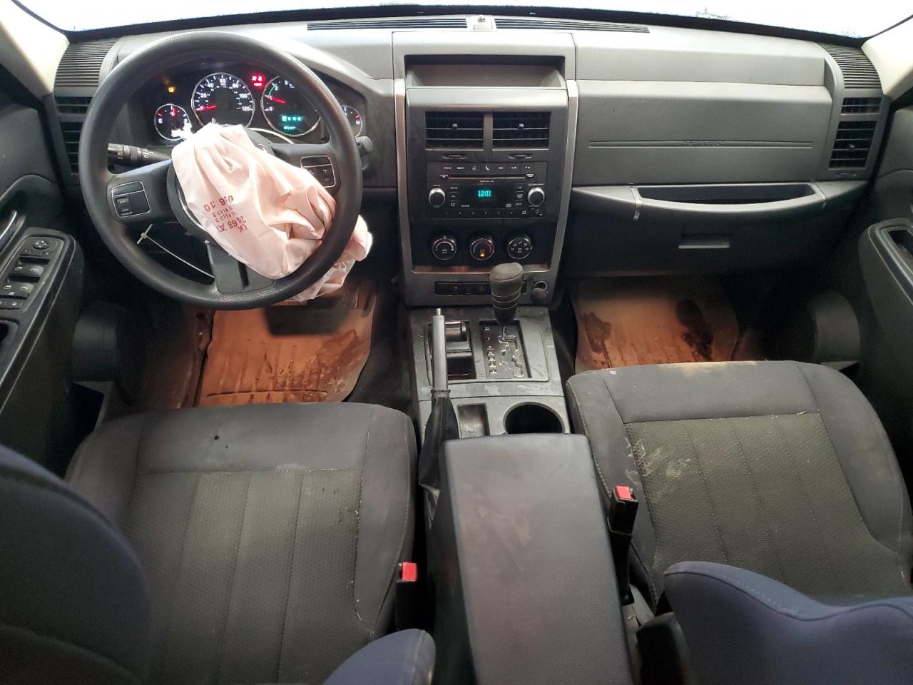 2011 Jeep Liberty (North America) VIN 1J4PN2GK0BW507283 Copart auction photo, front end damage thumbnail 8