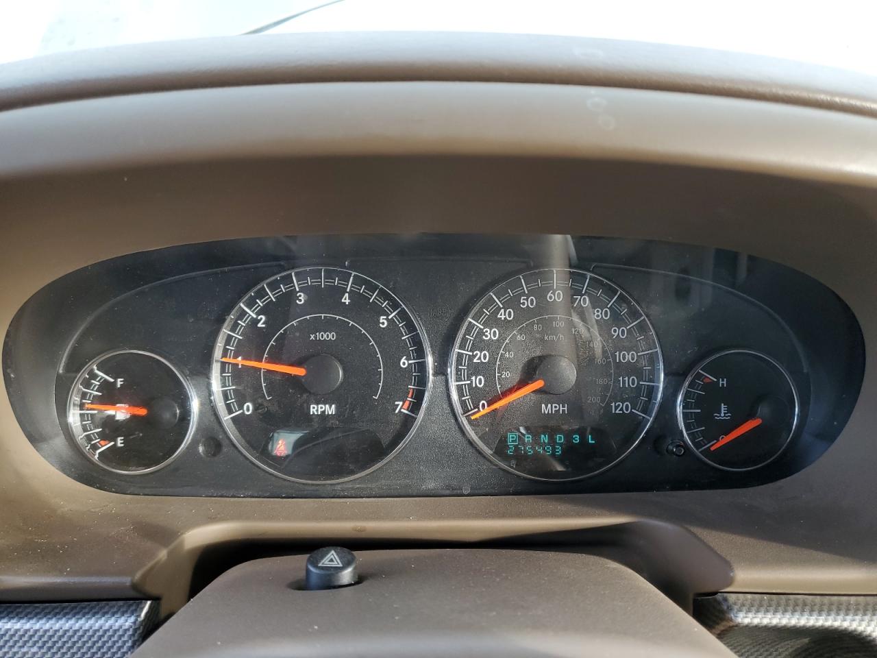 2004 Chrysler Sebring VIN 1C3EL55R54N268234 Copart auction photo, minor dent/scratches damage thumbnail 9