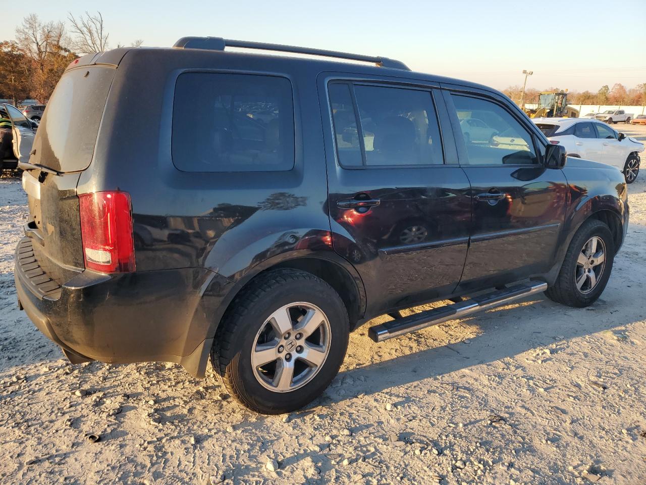 2011 Honda Pilot VIN 5FNYF3H4XBB007522 Copart auction photo, all over damage thumbnail 3