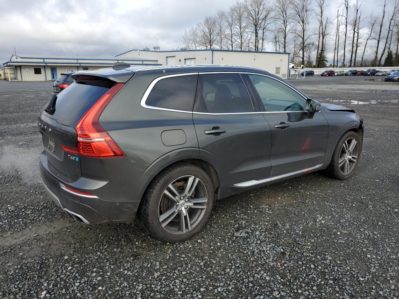 2019 Volvo XC60 VIN LYVA22RL9KB178891 Copart auction photo, front end damage thumbnail 3