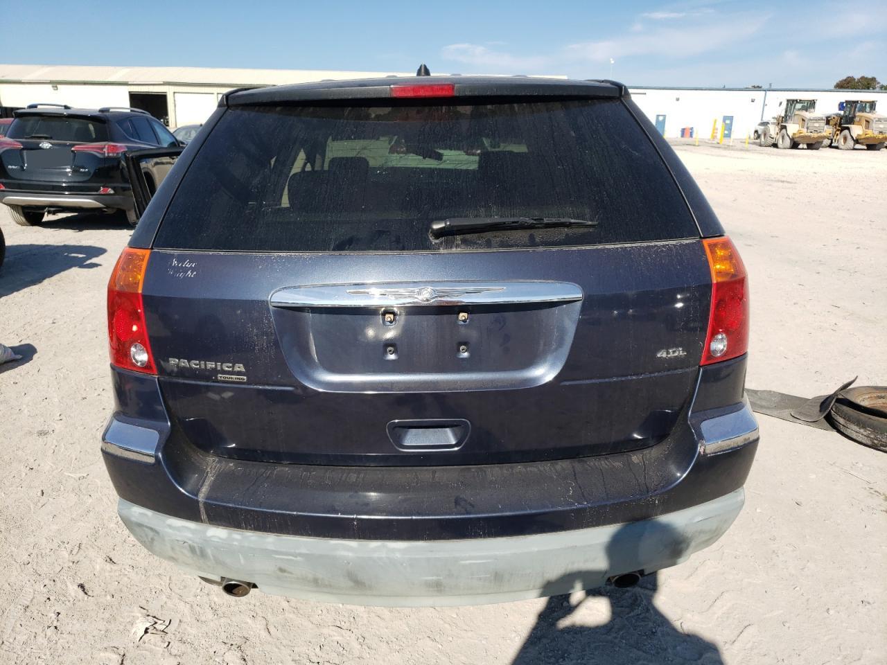 2007 Chrysler Pacifica VIN 2A8GM68X27R200765 Copart auction photo, all over damage thumbnail 6