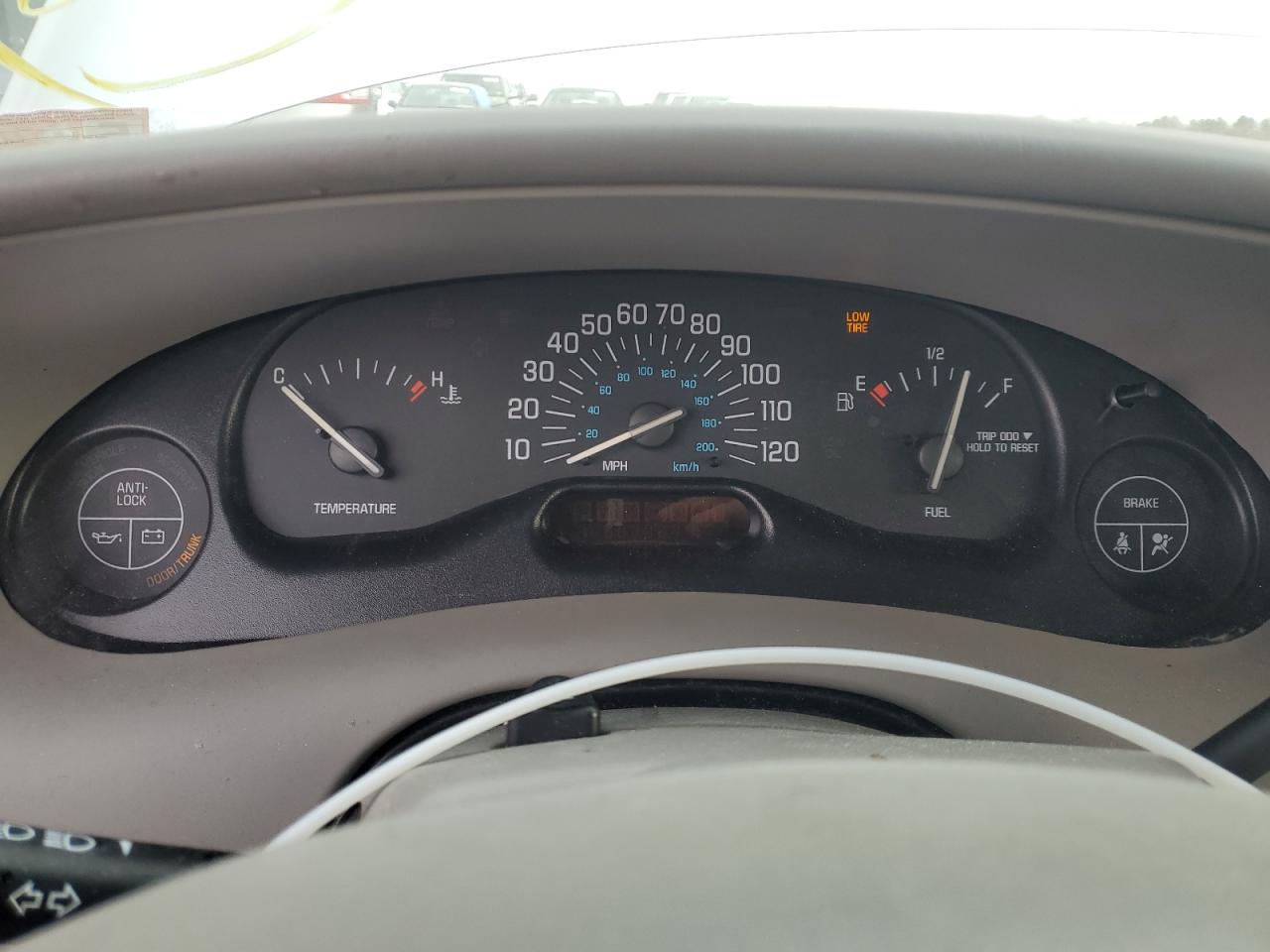 2004 Buick Century VIN 2G4WS52J541331380 Copart auction photo, front end / minor dent/scratches damage thumbnail 9