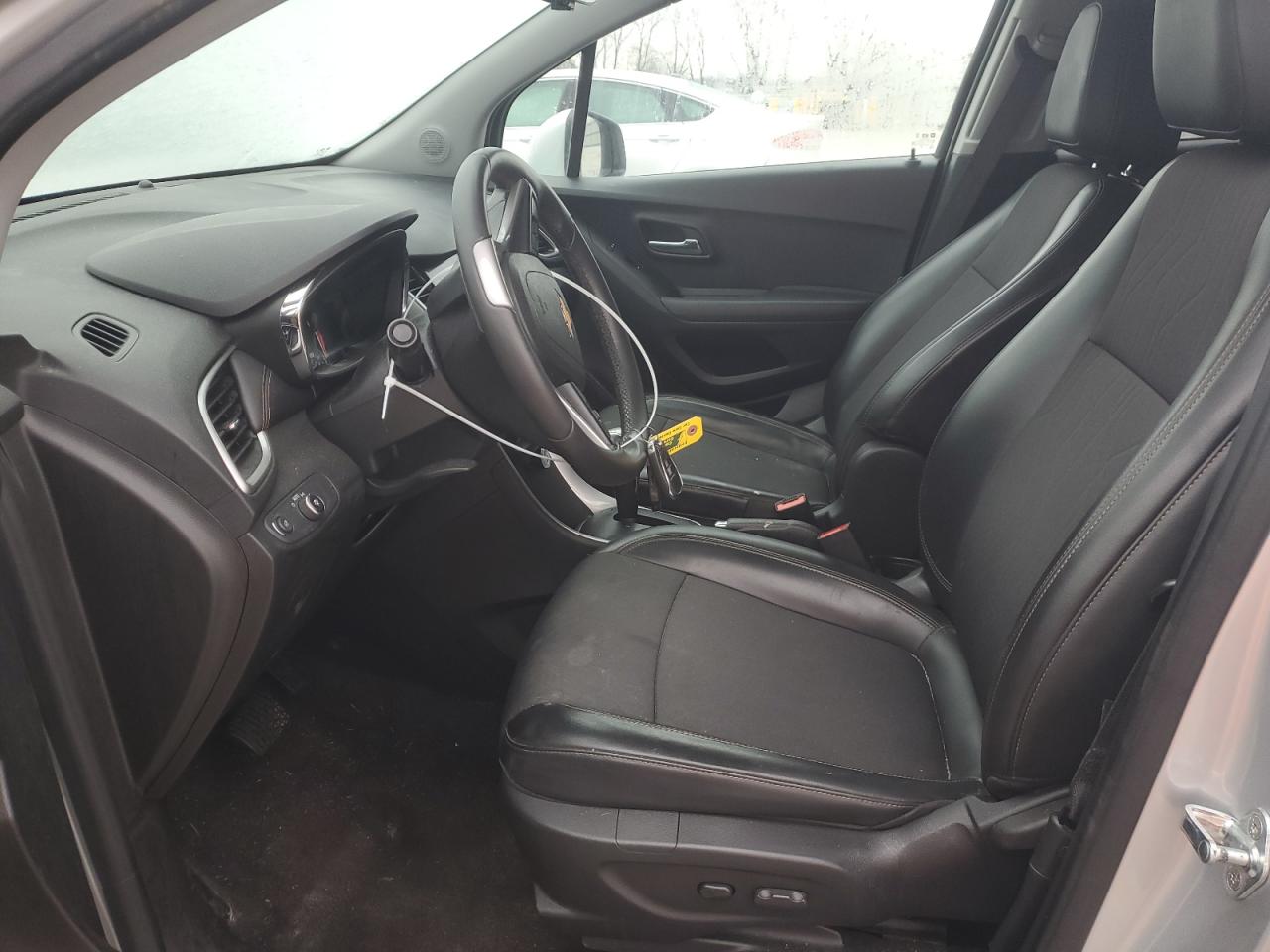 2020 Chevrolet Trax VIN KL7CJLSB4LB002107 Copart auction photo, front end / side damage thumbnail 7