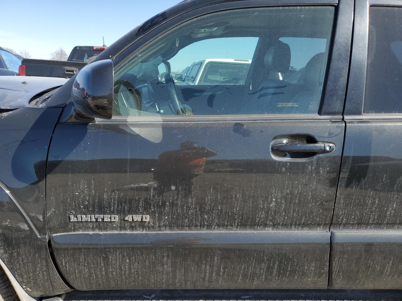 2008 Toyota 4Runner VIN JTEBU17R38K027941 Copart auction photo, front end / minor dent/scratches damage thumbnail 7