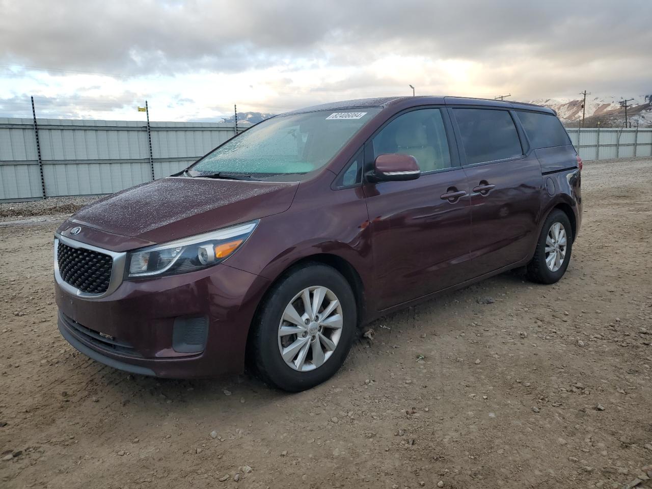 2018 KIA Sedona VIN KNDMB5C16J6389139