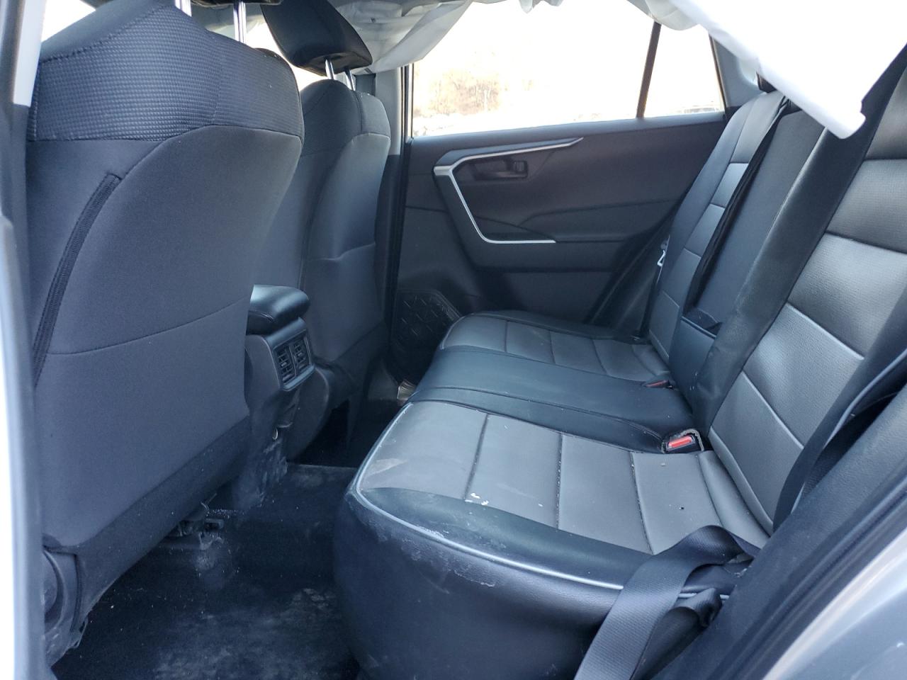 2024 Toyota RAV 4 VIN 2T3F1RFV0RC399372 Copart auction photo, rollover / all over damage thumbnail 11