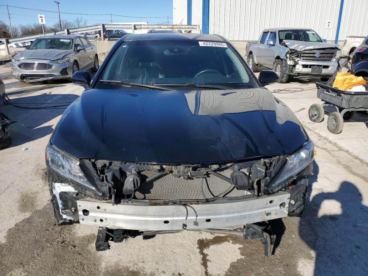 2018 Toyota Camry VIN 4T1B11HK6JU572570 Copart auction photo, front end / rear end damage thumbnail 5