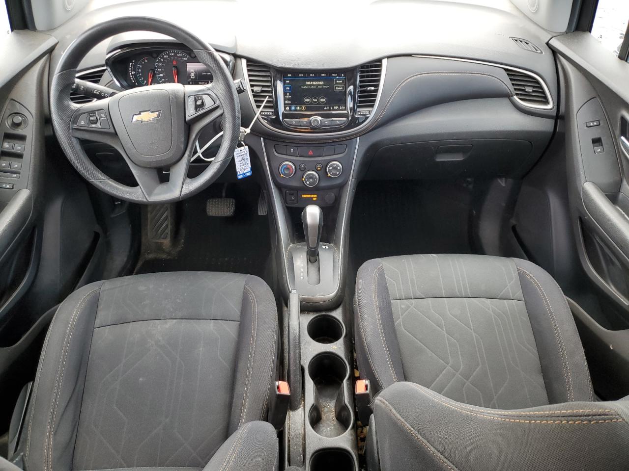 2018 Chevrolet Trax VIN 3GNCJLSB5JL245723 Copart auction photo, side / rear end damage thumbnail 8