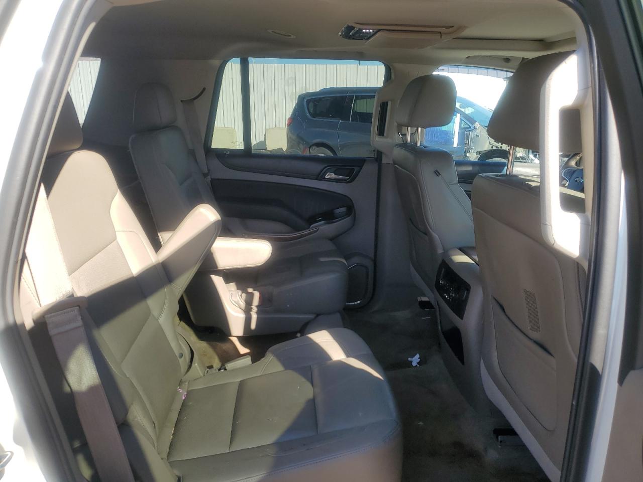 2015 Chevrolet Tahoe VIN 1GNSKCKC7FR261164 Copart auction photo, rear end damage thumbnail 11