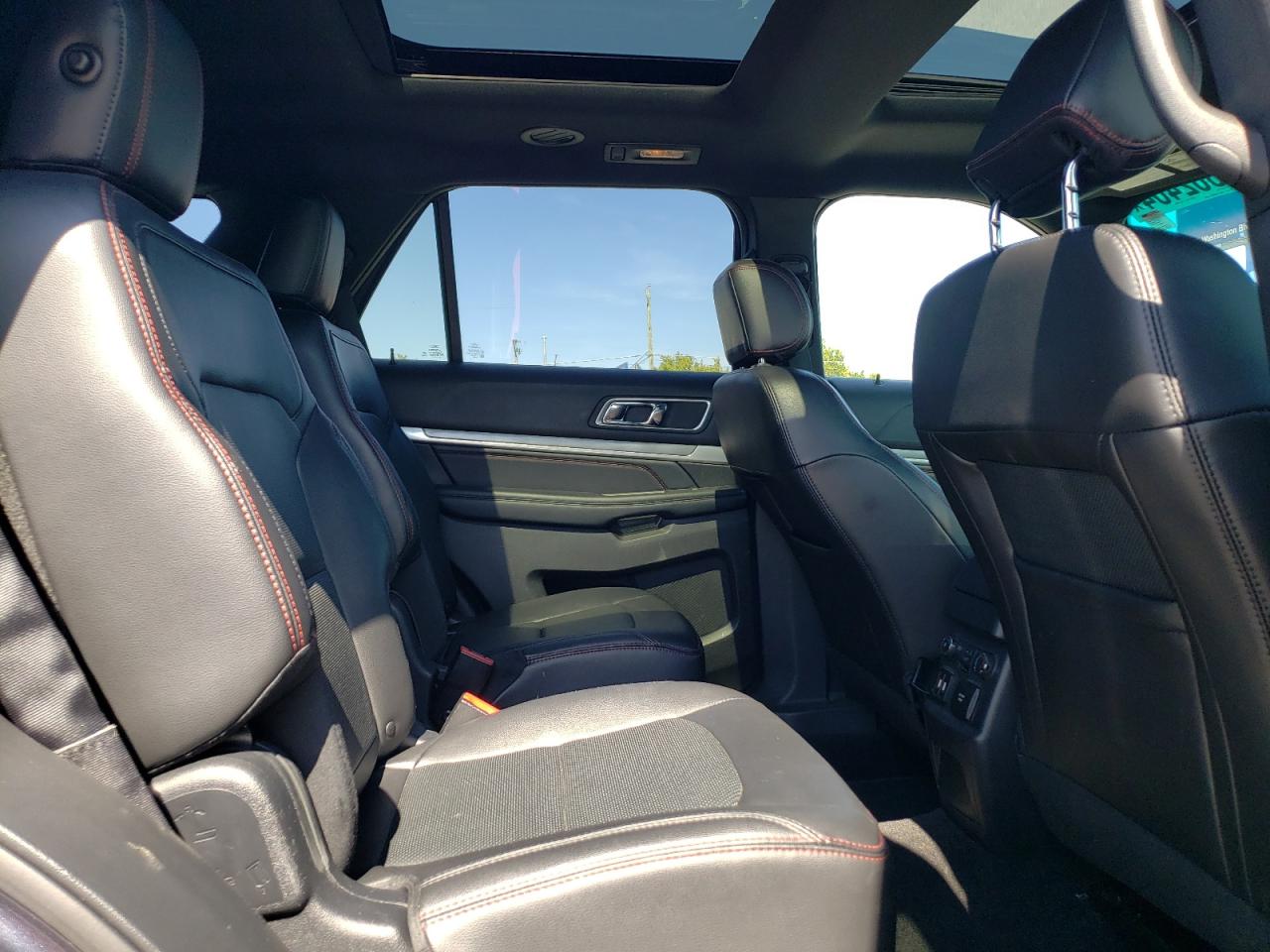 2017 Ford Explorer VIN 1FM5K8GT3HGB05614 Copart auction photo, all over damage thumbnail 11