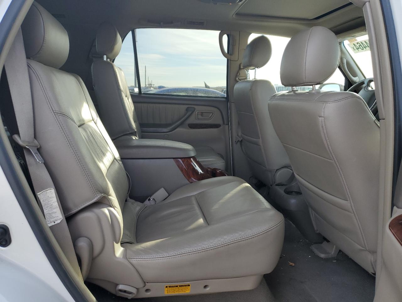 2007 Toyota Sequoia VIN 5TDBT48A77S277689 Copart auction photo, undercarriage / mechanical damage thumbnail 10