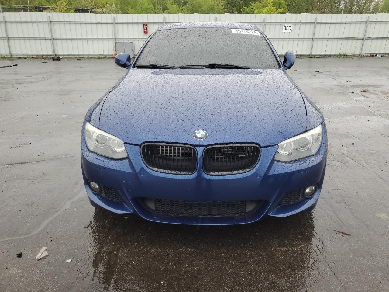2013 BMW 3er VIN WBAKF9C5XDE672723 Copart auction photo, burn - interior / minor dent/scratches damage thumbnail 5