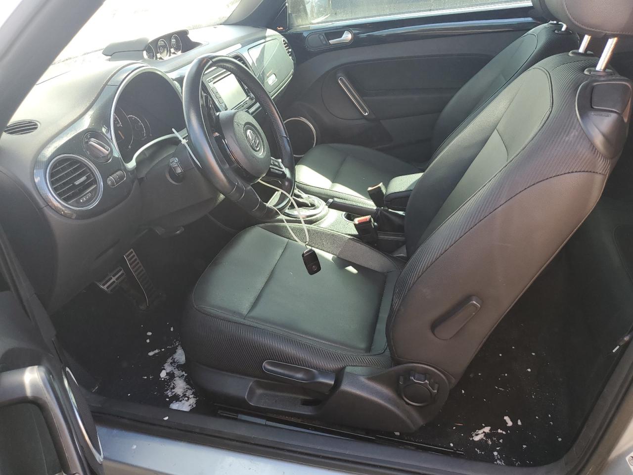 2013 Volkswagen Beetle VIN 3VW767AT8DM813584 Copart auction photo, water/flood damage thumbnail 7