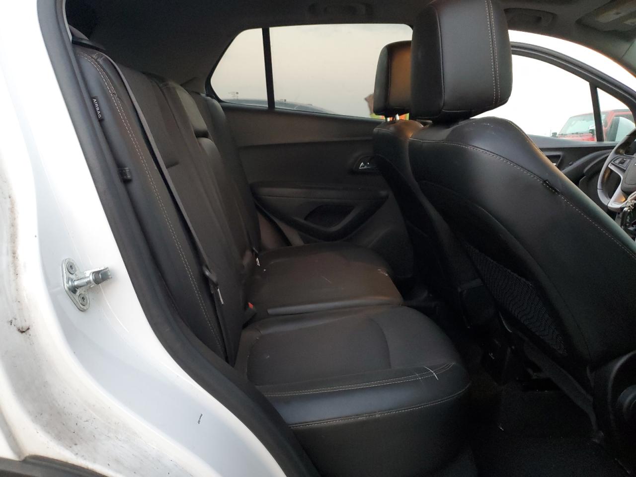 2019 Chevrolet Trax VIN 3GNCJLSB0KL325352 Copart auction photo, front end / side damage thumbnail 10