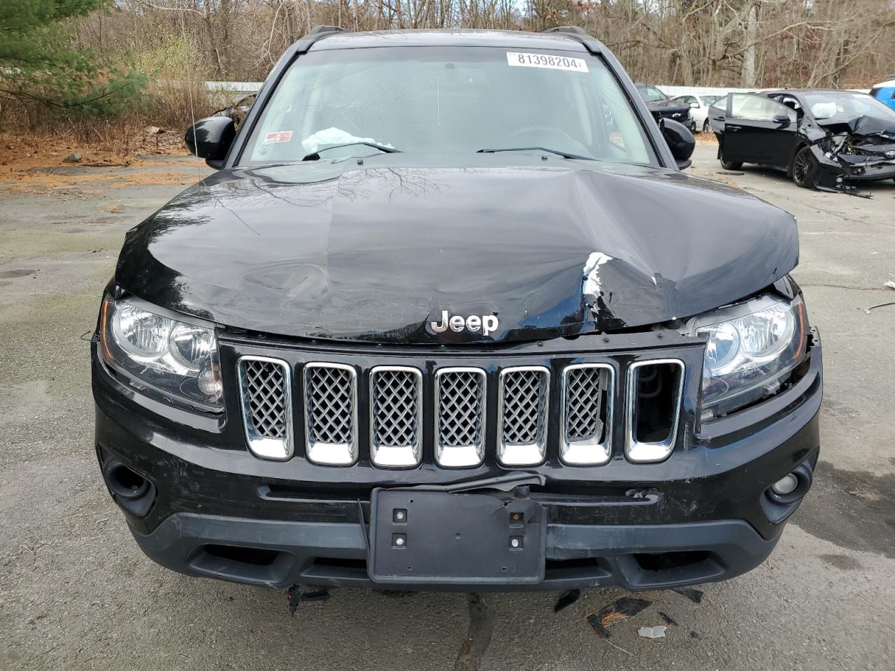 2015 Jeep Compass VIN 1C4NJDEB5FD417779 Copart auction photo, front end / minor dent/scratches damage thumbnail 5