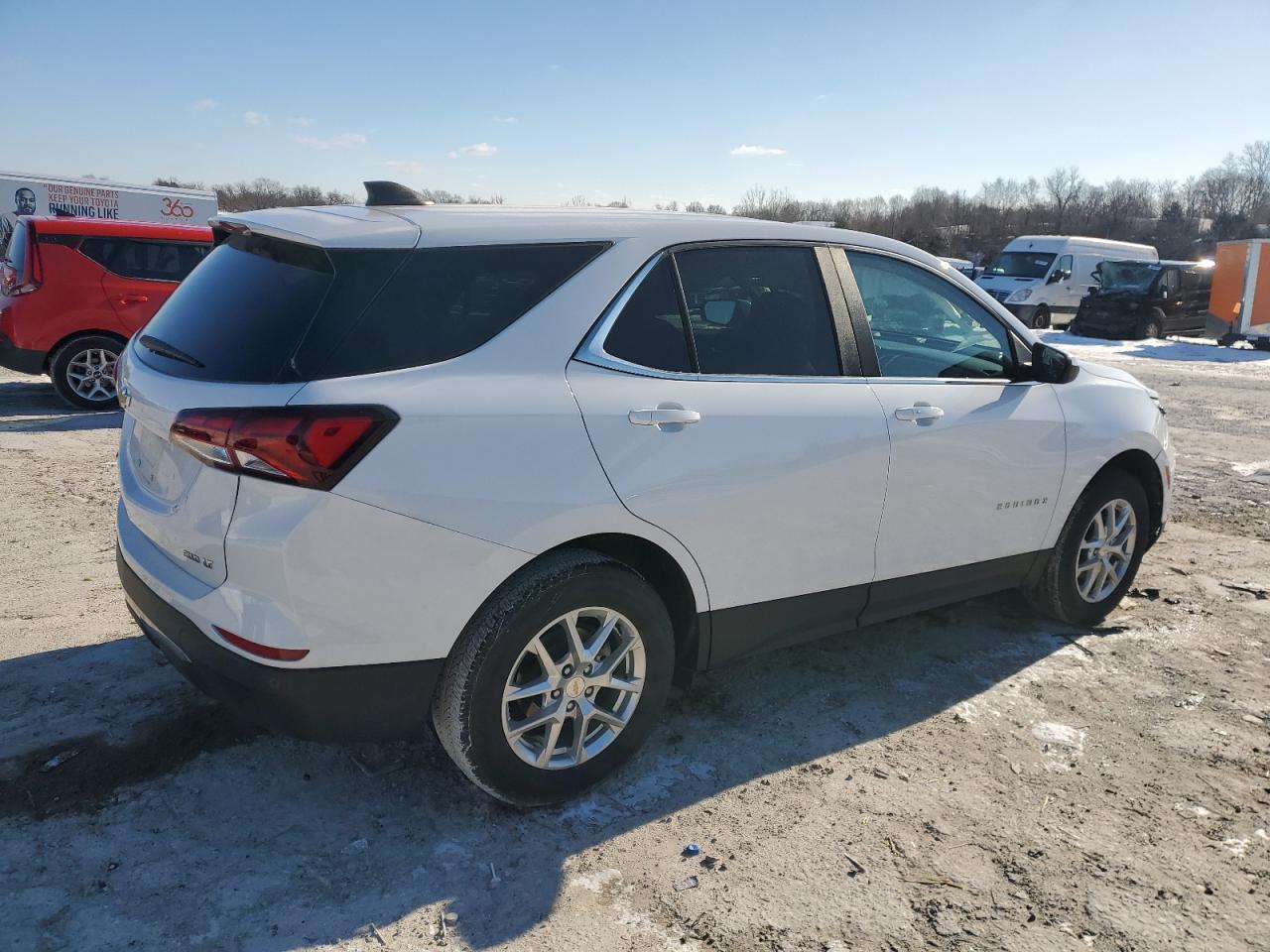 2022 Chevrolet Equinox VIN 3GNAXTEV5NL180602 Copart auction photo, front end damage thumbnail 3